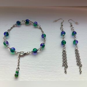 Handmade beaded wired bracelet & earrings matching set